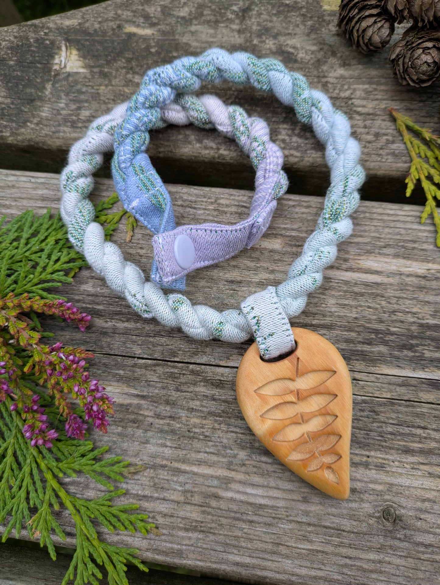 Slingamebobs Necklace with Pendant