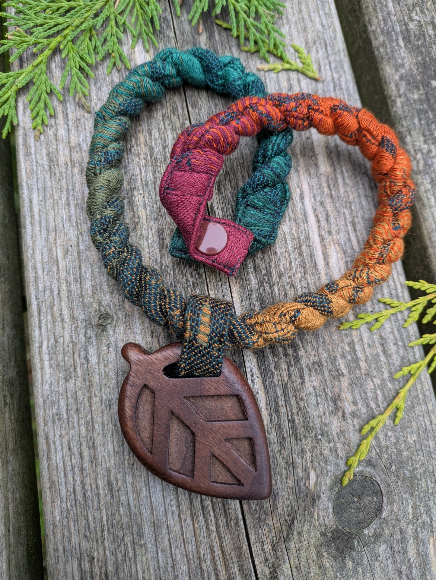 Slingamebobs Necklace with Pendant