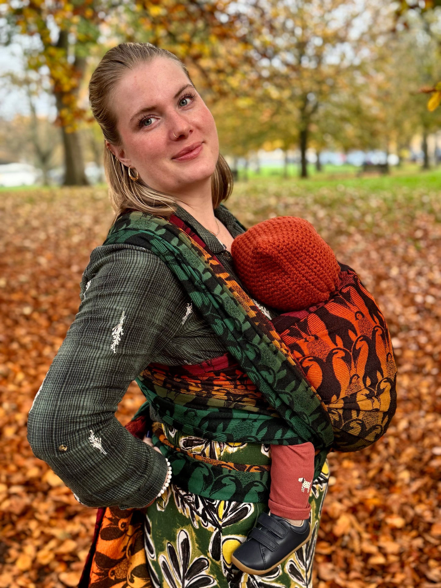Penguins Rockhopper Ring Sling