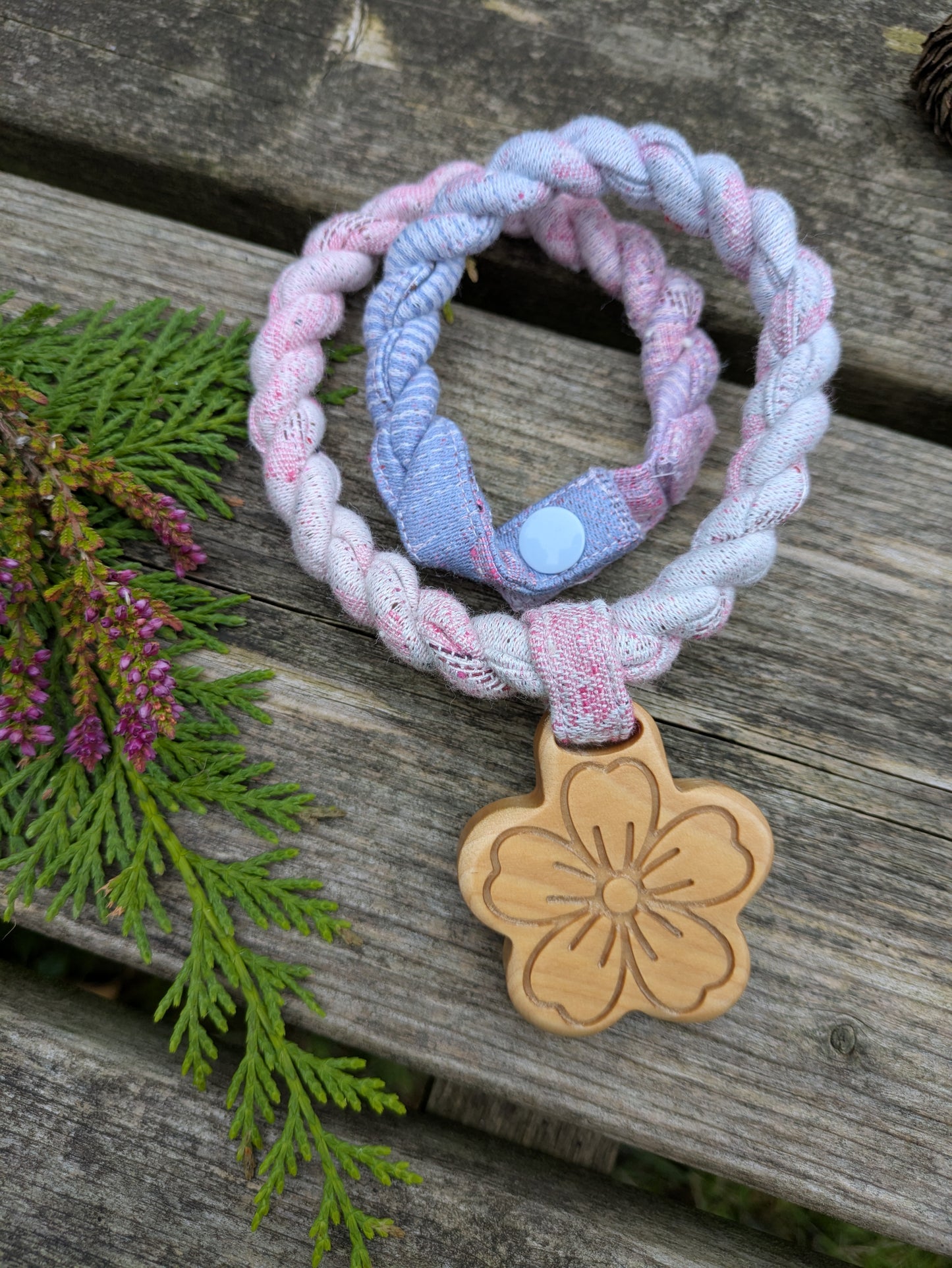 Slingamebobs Necklace with Pendant