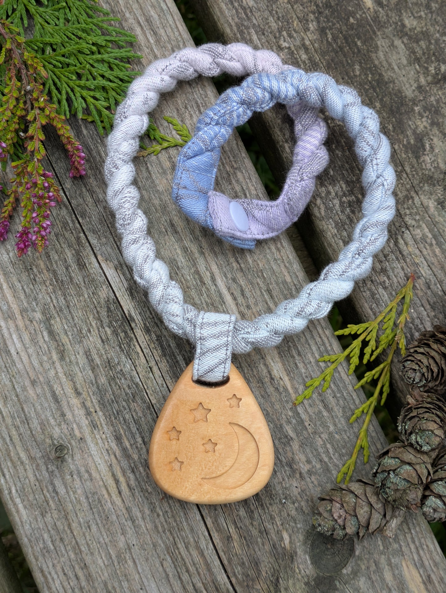 Slingamebobs Necklace with Pendant