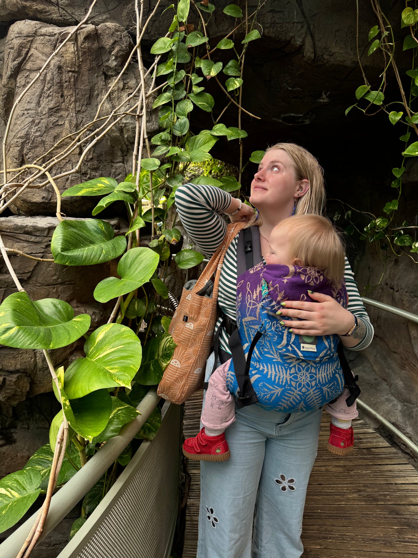 KahuBaby x Yume Mamandala Baby Carrier