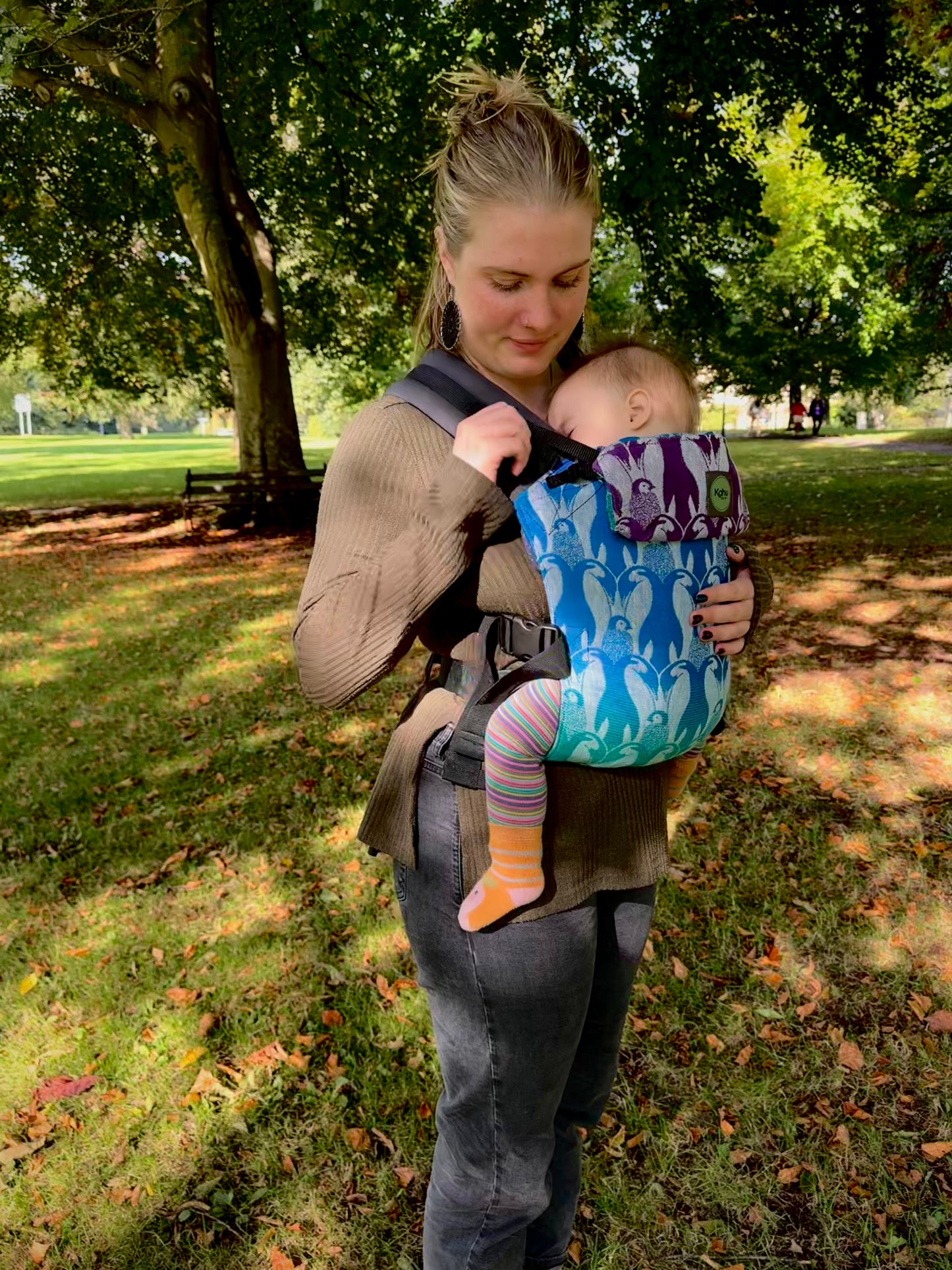 KahuBaby x Yume Penguins Baby Carrier