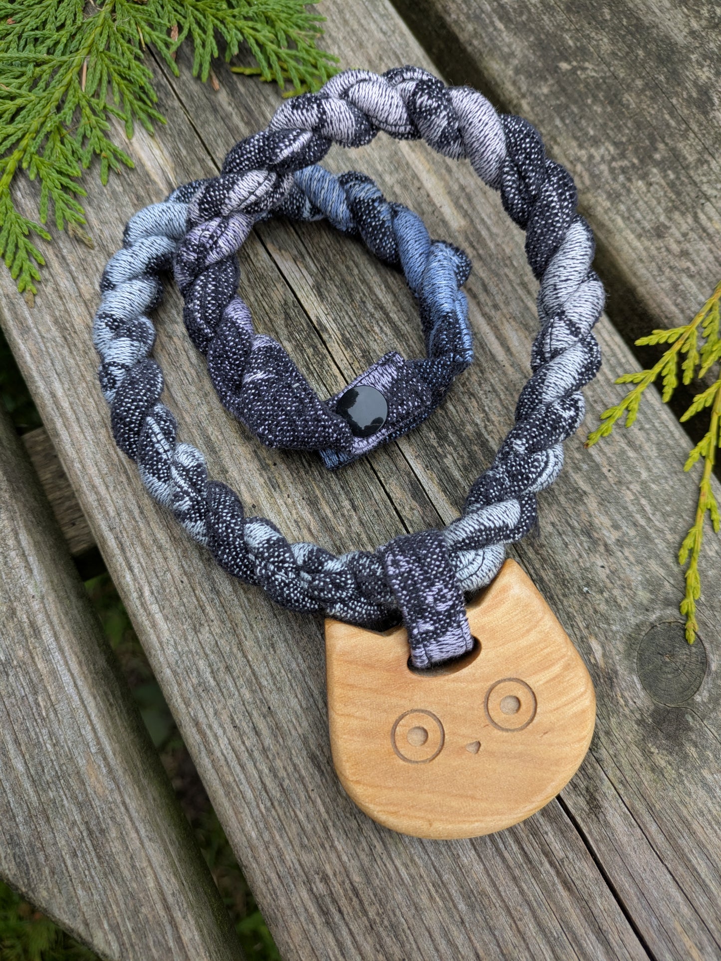 Slingamebobs Necklace with Pendant