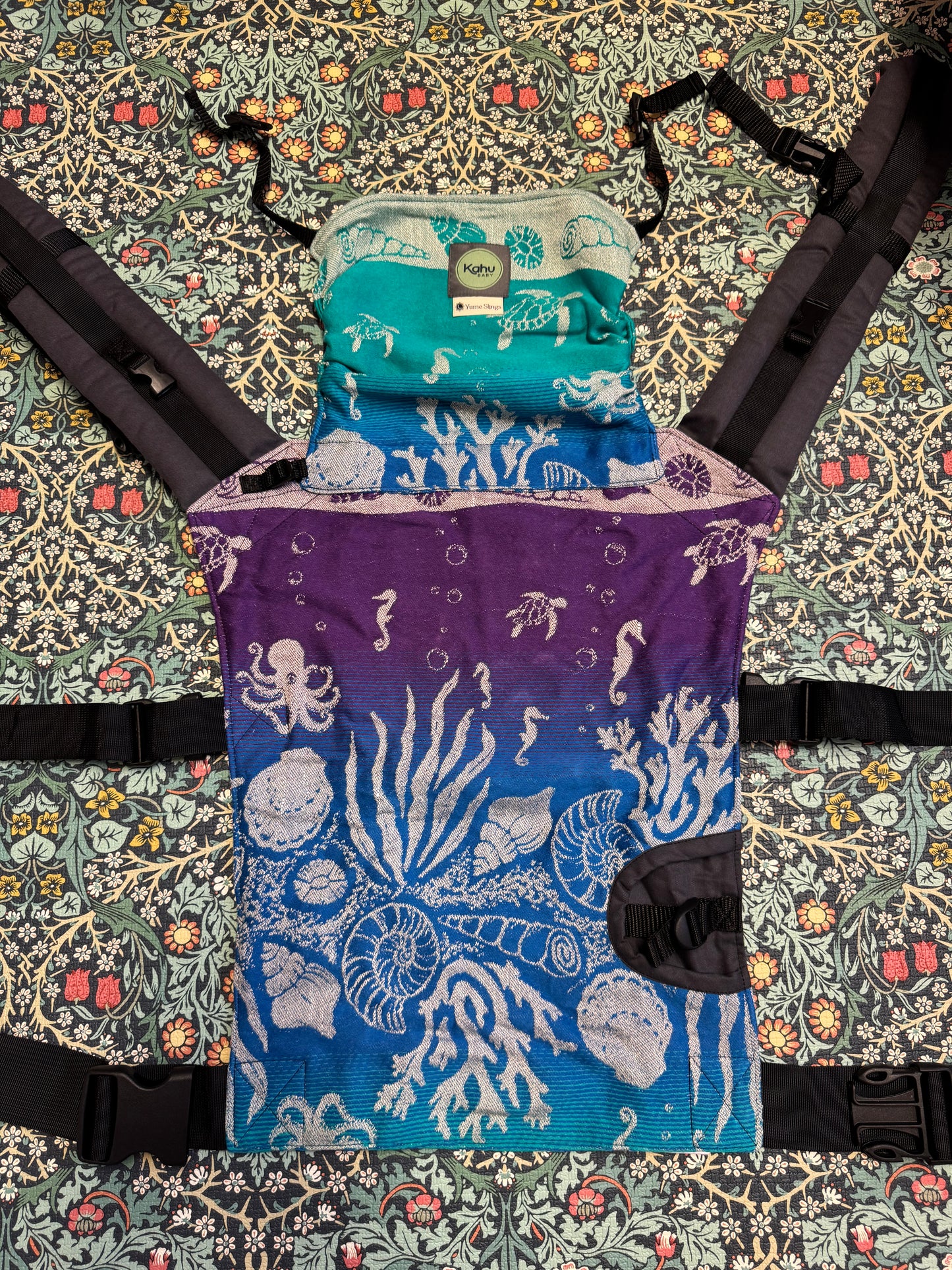 KahuBaby x Yume Abyss Baby Carrier