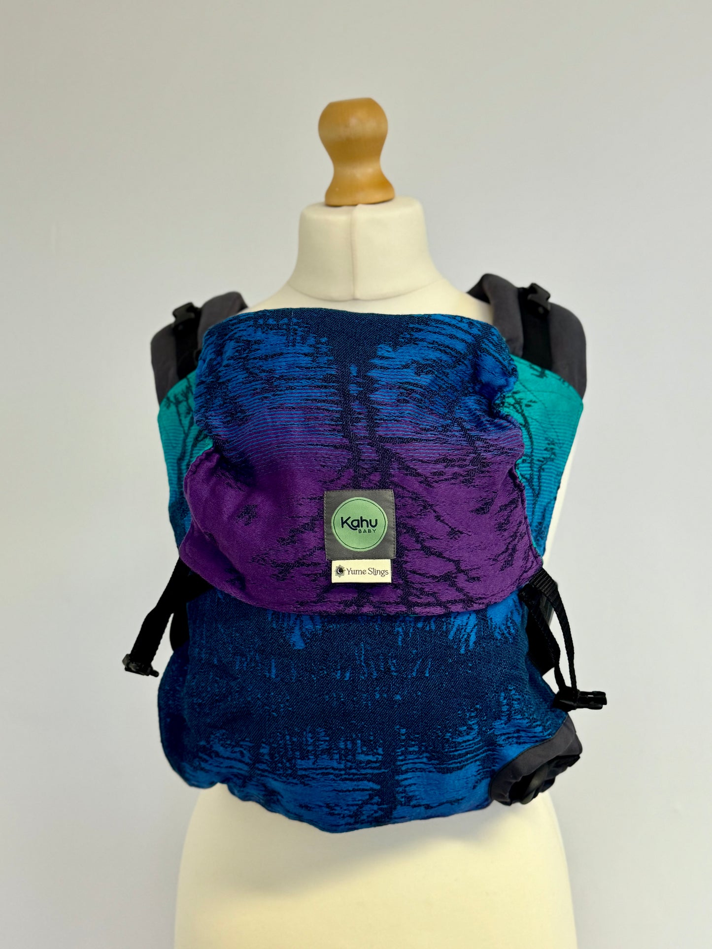 KahuBaby x Yume Reflections Baby Carrier