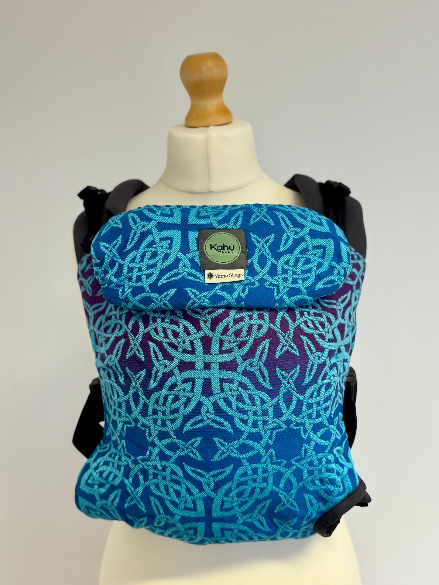 KahuBaby x Yume Pisces Baby Carrier