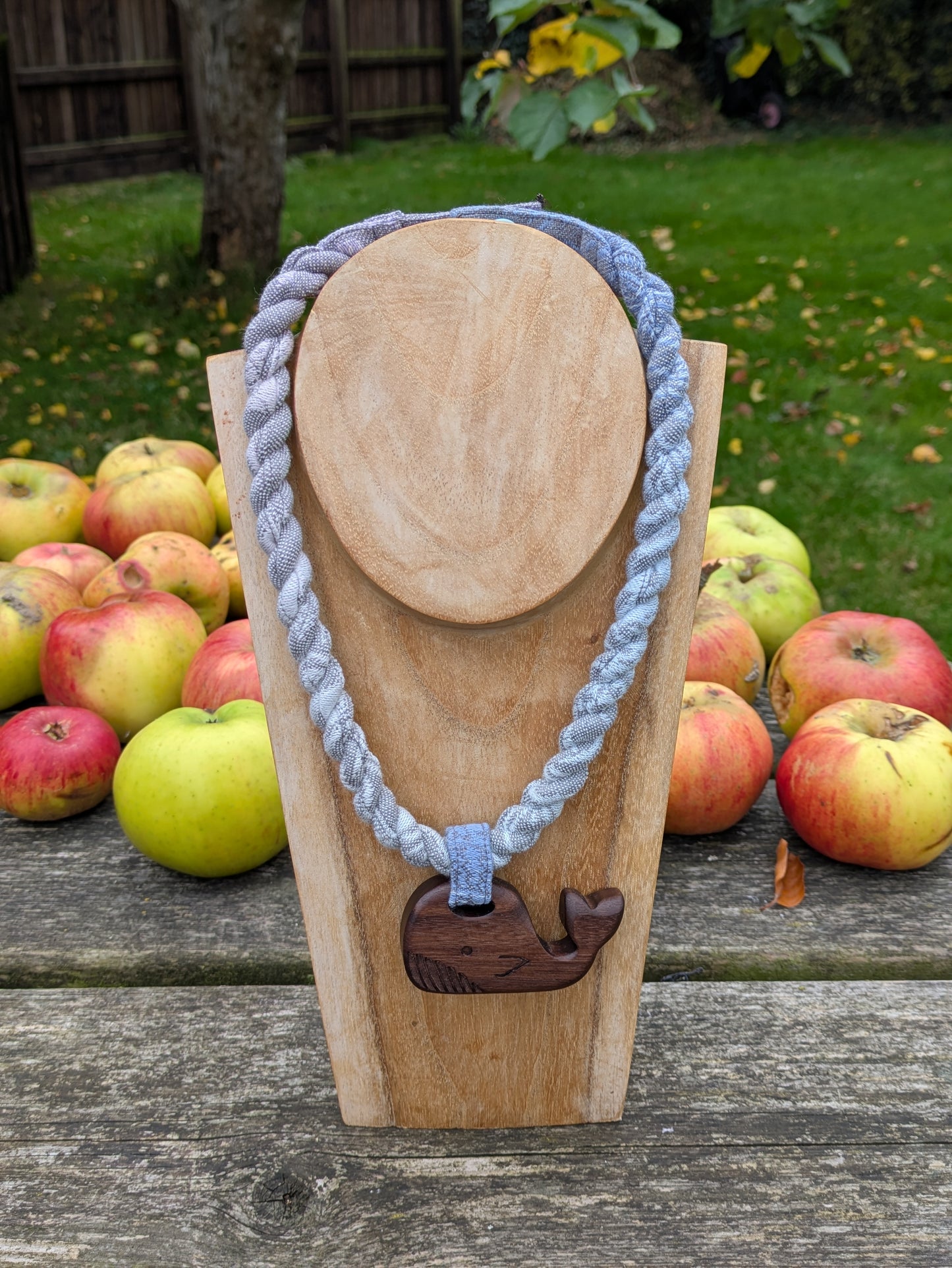 Slingamebobs Necklace with Pendant