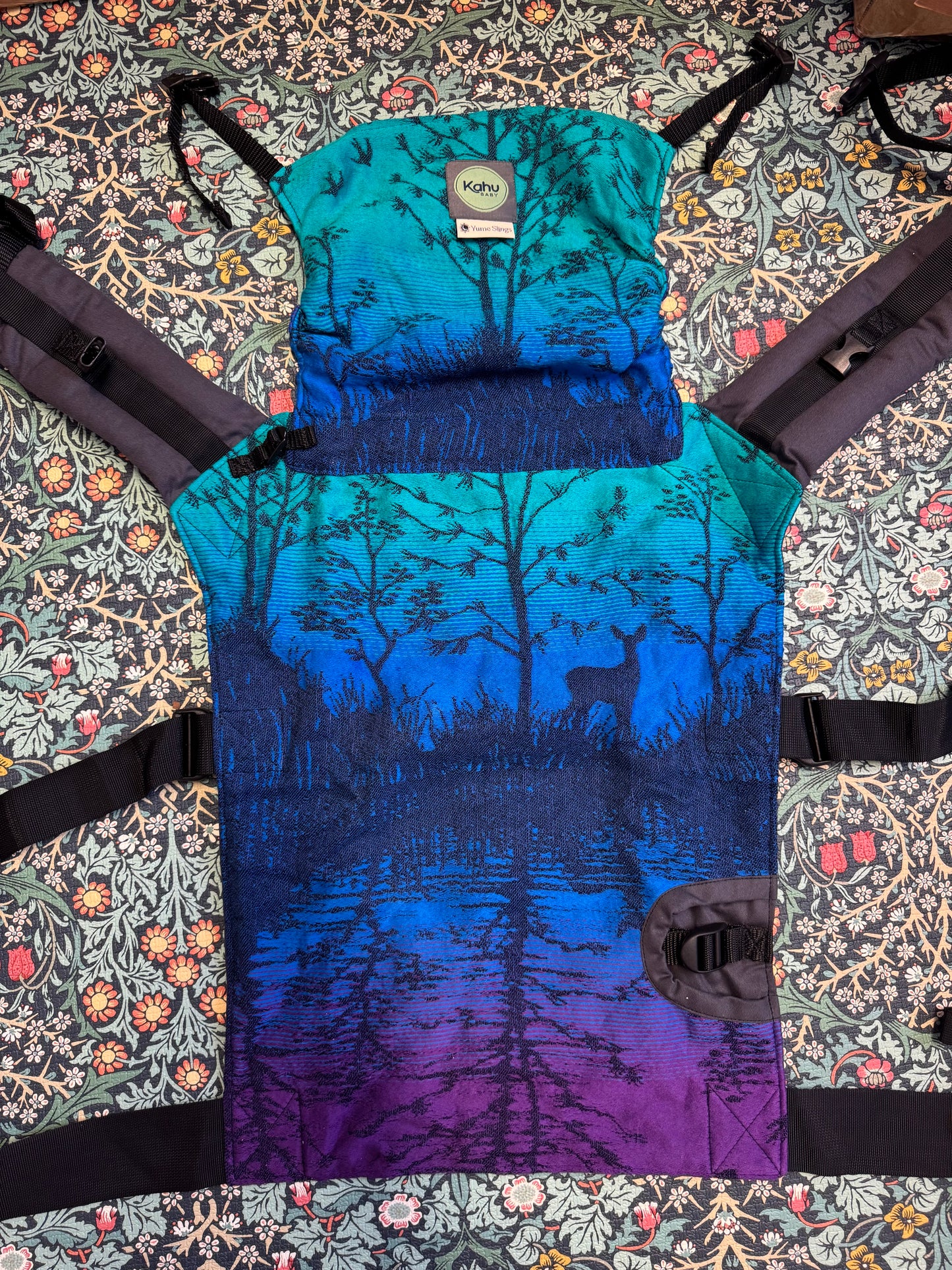 KahuBaby x Yume Reflections Baby Carrier