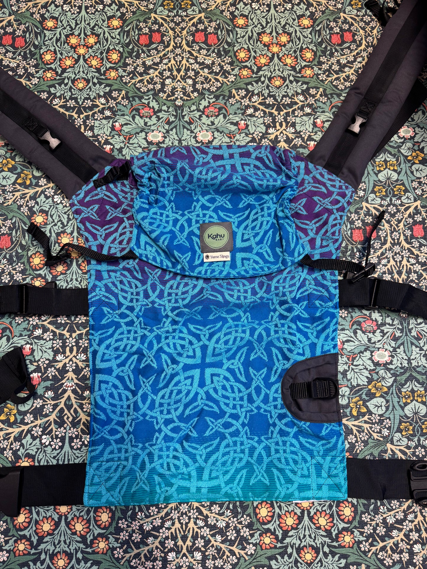 KahuBaby x Yume Pisces Baby Carrier
