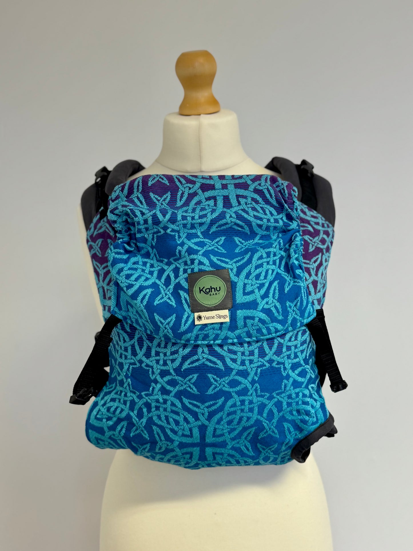 KahuBaby x Yume Pisces Baby Carrier