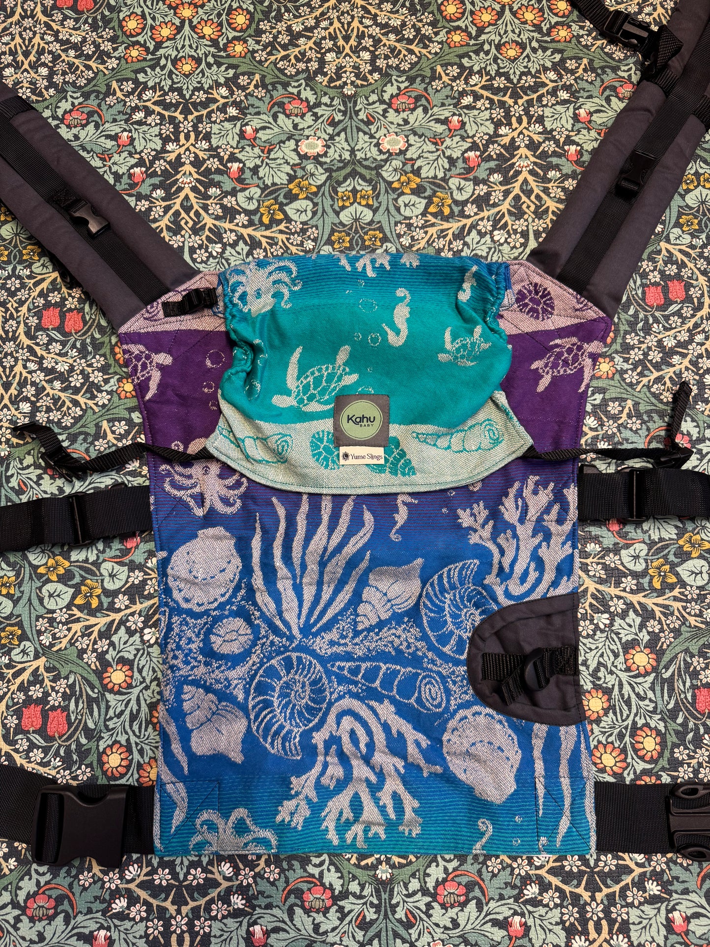 KahuBaby x Yume Abyss Baby Carrier