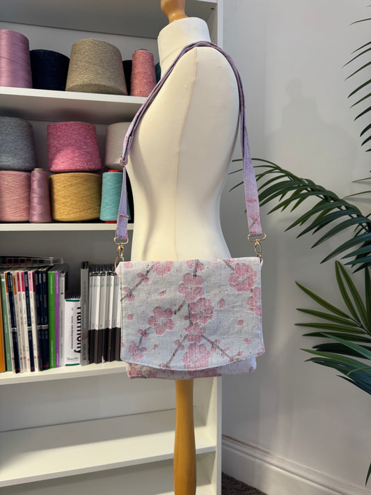 ‘Meredith’ Messenger Bag