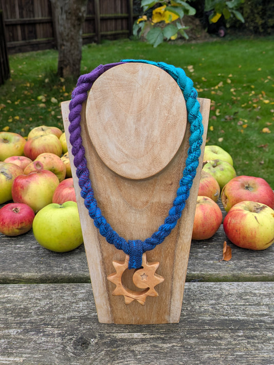Slingamebobs Necklace with Pendant